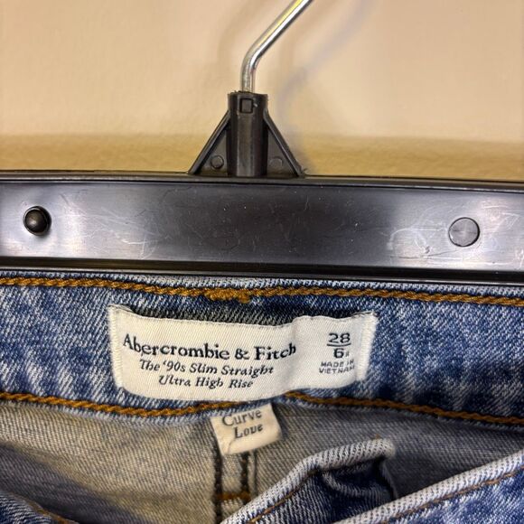 Abercrombie & Fitch The 90's Slim Straight Distressed Knee Ultra High Rise Jeans - Picture 5 of 6